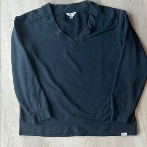 Orvis Men's Black V-Neck Sweatshirt-Medium-Super Soft